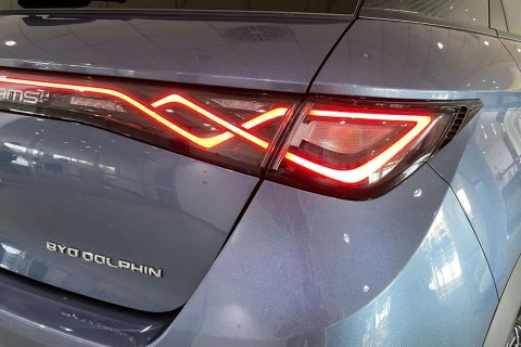 BYD DOLPHIN Design