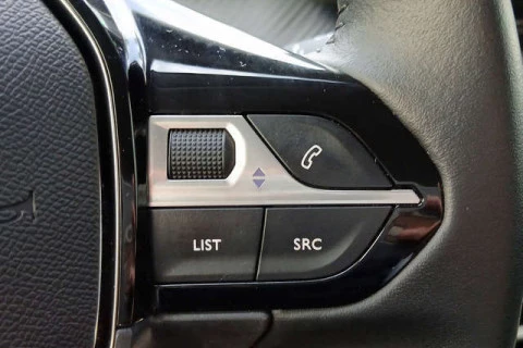 Peugeot 208 PureTech 100 Active 75 kW (100 CV)