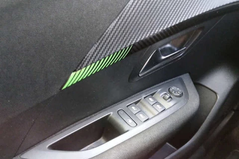 Peugeot 208 PureTech 100 Active 75 kW (100 CV)