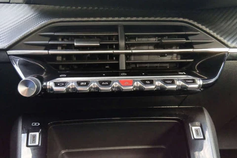 Peugeot 208 PureTech 100 Active 75 kW (100 CV)