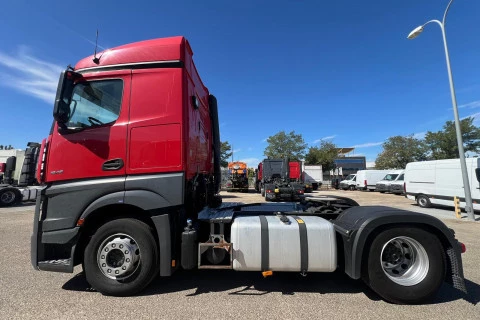 Mercedes-Benz Actros 1845 LS