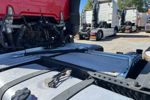 Mercedes-Benz Actros 1845 LS