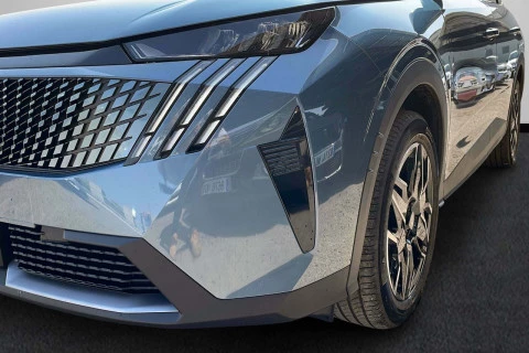 Peugeot 5008 Hybrid 1.2 107KW Allure eDCS6