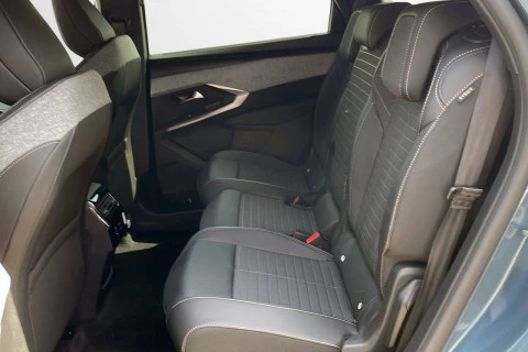 Peugeot 5008 Hybrid 1.2 107KW Allure eDCS6