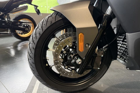 Voge SR4 SR4 RADAR GRIS