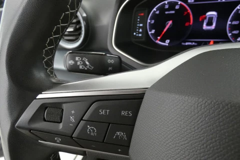 Seat Arona   1.0 TSI S&S Xperience 110