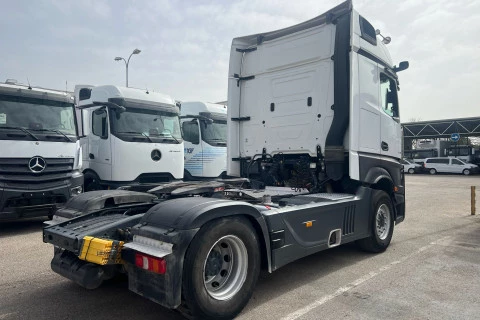 Mercedes-Benz Actros 1848 LS