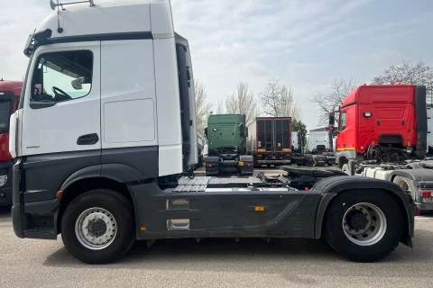 Mercedes-Benz Actros 1848 LS