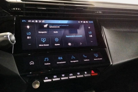 Peugeot 408 Puretech 130 Allure EAT8 96 kW (130 CV)