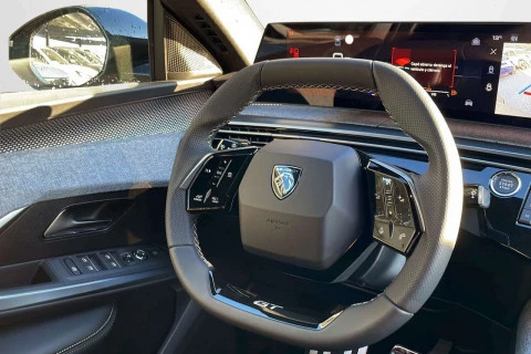 Peugeot 5008 Hybrid 1.2 107KW GT eDCS6