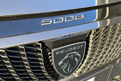 Peugeot 5008 Hybrid 1.2 107KW GT eDCS6