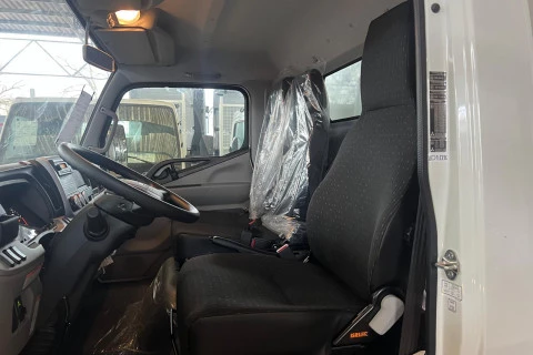 Fuso Canter 3.6 Ton 3C15 Botellero