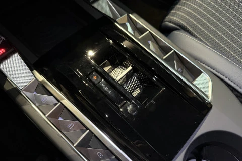 DS 3 Hybrid 107kW (145CV) Jules Verne