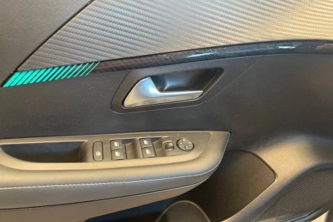 Peugeot 208 BlueHDi 73kW (100CV) Allure Pack