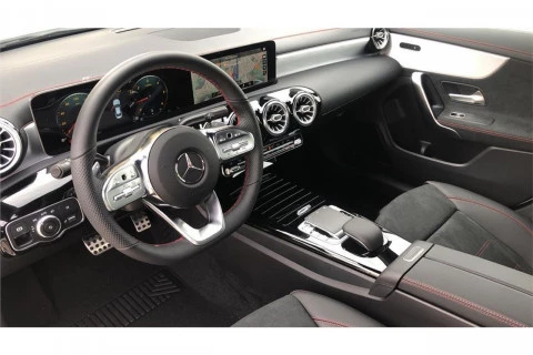Mercedes-Benz CLA CLA 200 D DCT