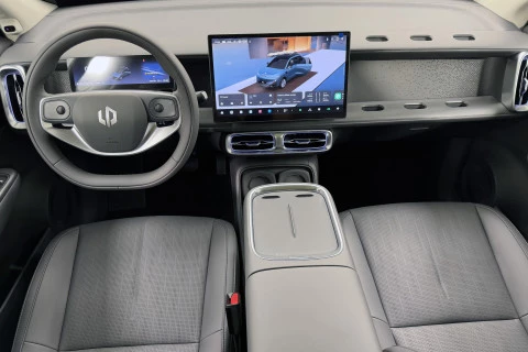 Leapmotor B10 B10 REEV 18.8 kWh Design Auto