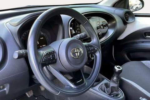 Toyota Aygo X Cross 1.0 VVT-I Play 53 kW (72 CV)