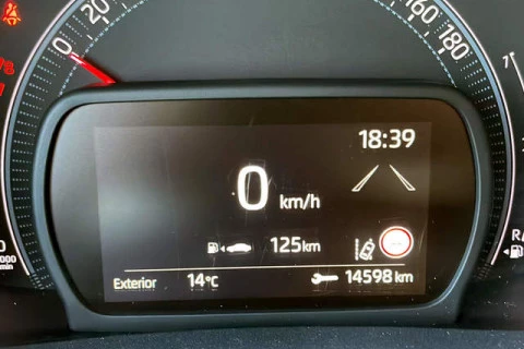 Toyota Aygo X Cross 1.0 VVT-I Play 53 kW (72 CV)