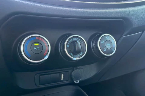 Toyota Aygo X Cross 1.0 VVT-I Play 53 kW (72 CV)