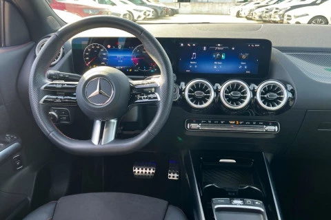 Mercedes-Benz GLA GLA 200 D