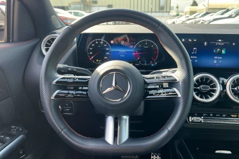 Mercedes-Benz GLA GLA 200 D