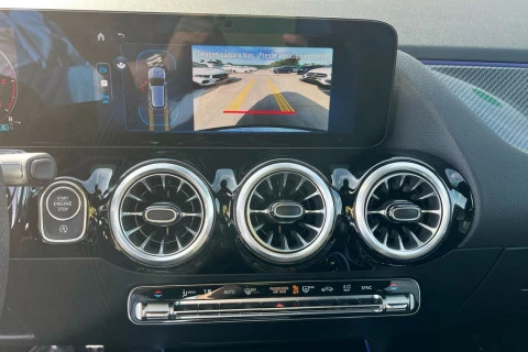 Mercedes-Benz GLA GLA 200 D