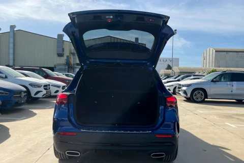 Mercedes-Benz GLA GLA 200 D