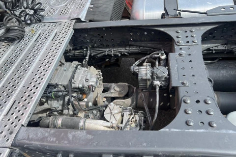 Mercedes-Benz Actros 1851 LS 