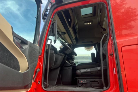 Mercedes-Benz Actros 1851 LS 