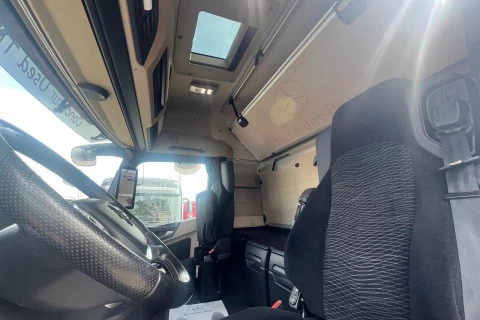 Mercedes-Benz Actros 1851 LS 