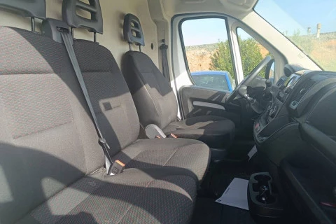 Citroën Jumper BlueHDi 88KW (120CV) Furgón 33L2H2
