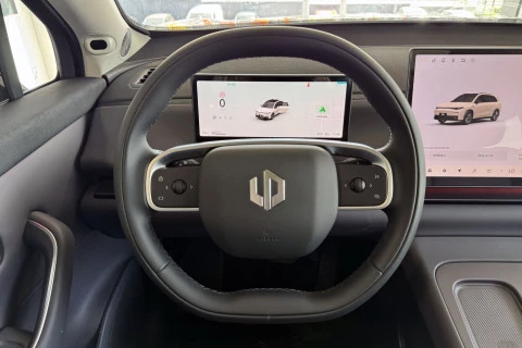 Leapmotor C10 C10 BEV 69.9kWh Design Auto