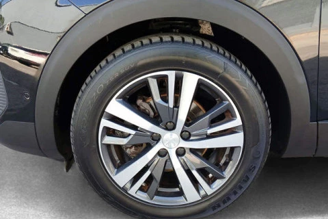 Peugeot 3008 PureTech 130 S&S Allure Pack EAT8 96 kW (130 CV)