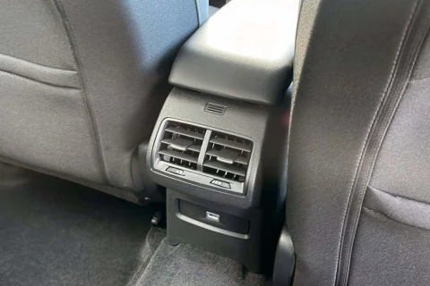 Citroën C4 Hybrid 145 ë-DCS6 Business Edition