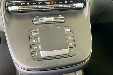 Mercedes-Benz Clase V 220 d Avantgarde Largo