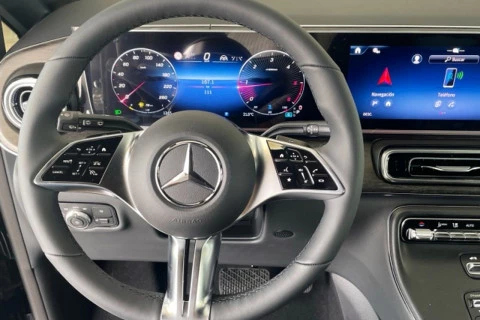 Mercedes-Benz Clase V 220 d Avantgarde Largo