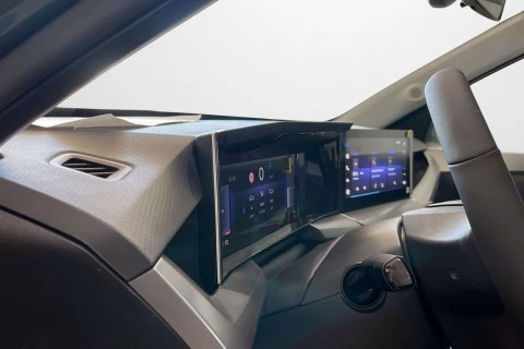 Opel Frontera 1.2T XHT Hybrid eDCT6 81kW Edition