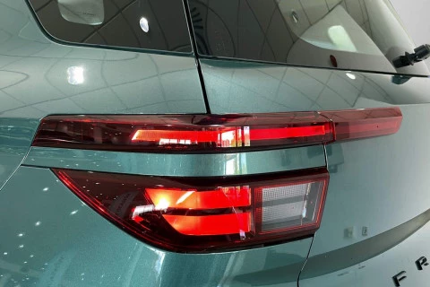 Opel Frontera 1.2T XHT Hybrid eDCT6 81kW Edition