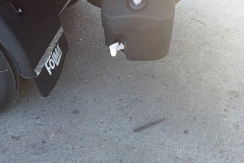 Mitsubishi Fuso Canter 7C18