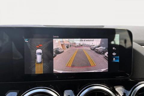 Mercedes-Benz GLA GLA 200 D