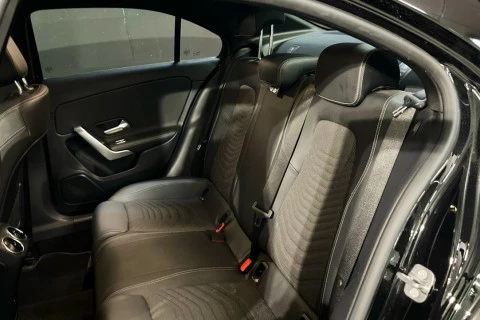 Mercedes-Benz Clase A A 200 d Sedán