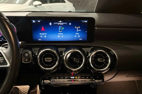 Mercedes-Benz Clase A A 200 d Sedán