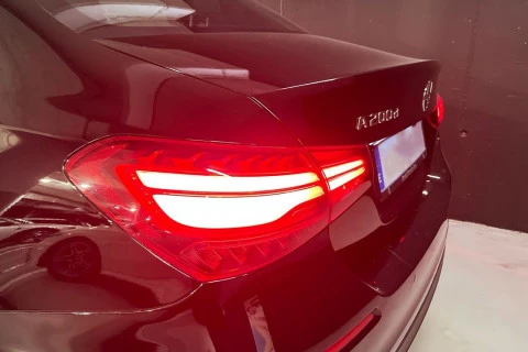 Mercedes-Benz Clase A A 200 d Sedán