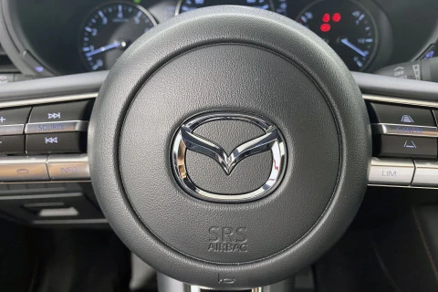 Mazda3 2.5L E-SKY G MHEV 103kW Homura