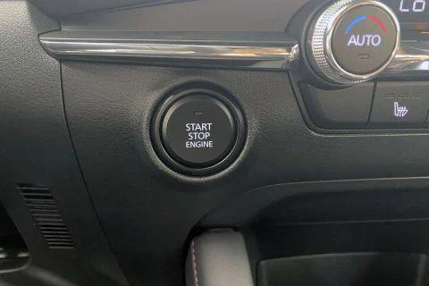 Mazda3 2.5L E-SKY G MHEV 103kW Homura