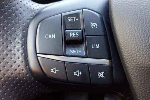 Ford Focus 1.0 Ecoboost MHEV 92kW ST-Line