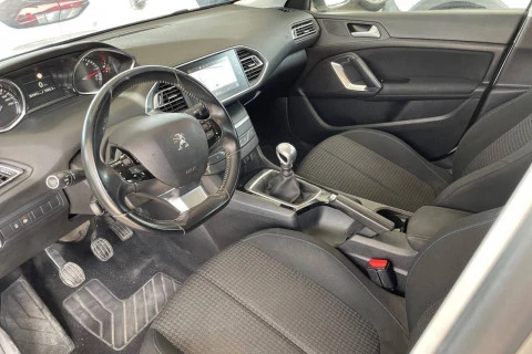 Peugeot 308 5p Style PureTech 110 S&S 6 Vel. MAN
