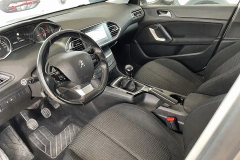 Peugeot 308 5p Style PureTech 110 S&S 6 Vel. MAN