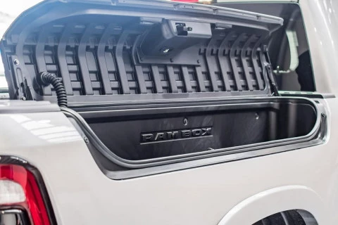 RAM 1500 Laramie EcoDiesel Night