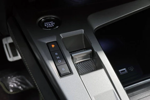 Peugeot e-408 E-408 GT Eléctrico 210 (157kW)